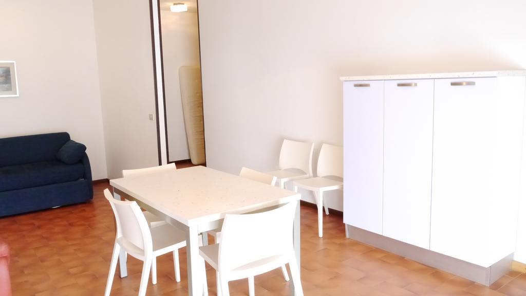 Residence Molo Lido delle Nazioni Dış mekan fotoğraf